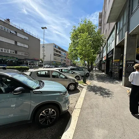 Mank1 City-center Apartman